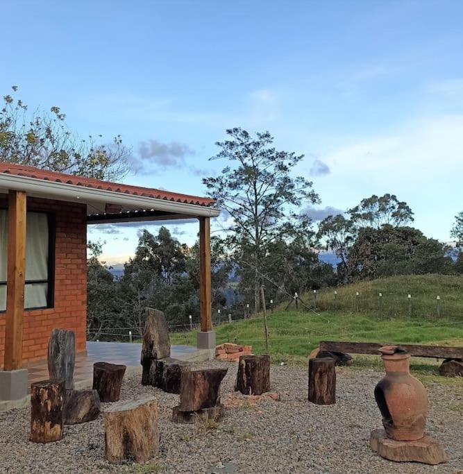 Hermosa Casa Campestre Moderna "Rancho La Marina" Chiquinquira  Exterior foto