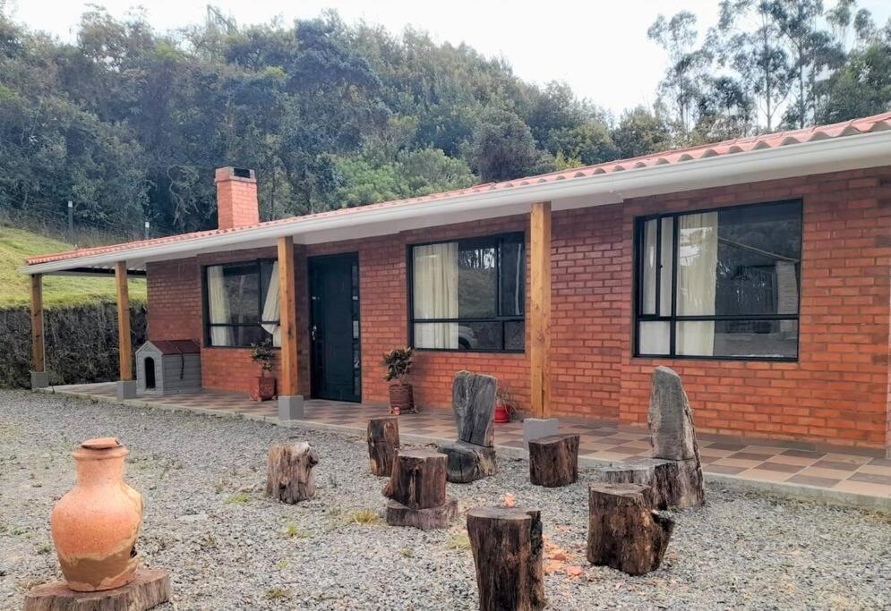 Hermosa Casa Campestre Moderna "Rancho La Marina" Chiquinquira  Exterior foto