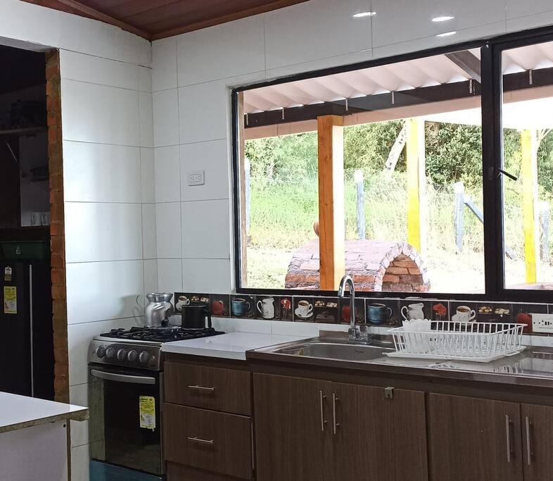 Hermosa Casa Campestre Moderna "Rancho La Marina" Chiquinquira  Exterior foto